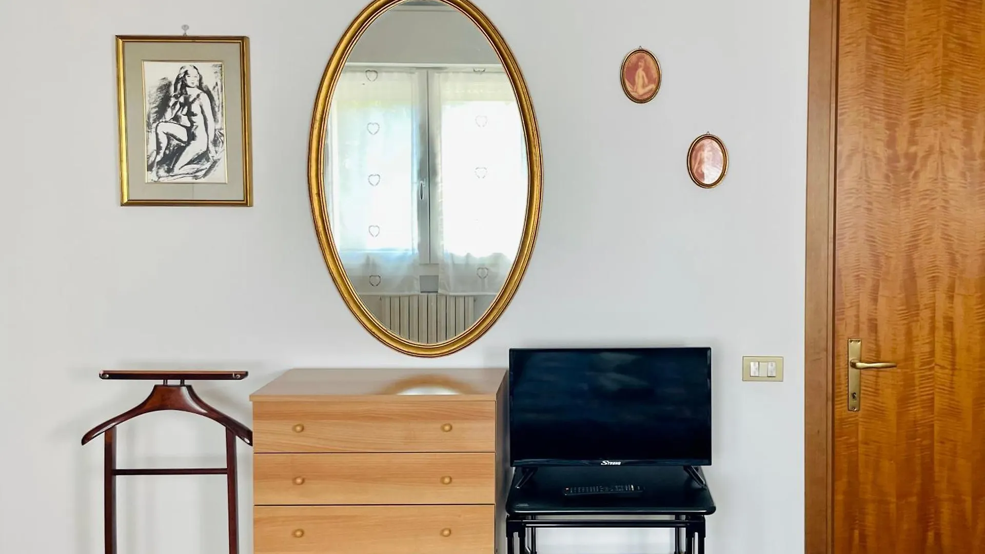 Peaceful Apartment Near Sirmione Center With Pool 0*,