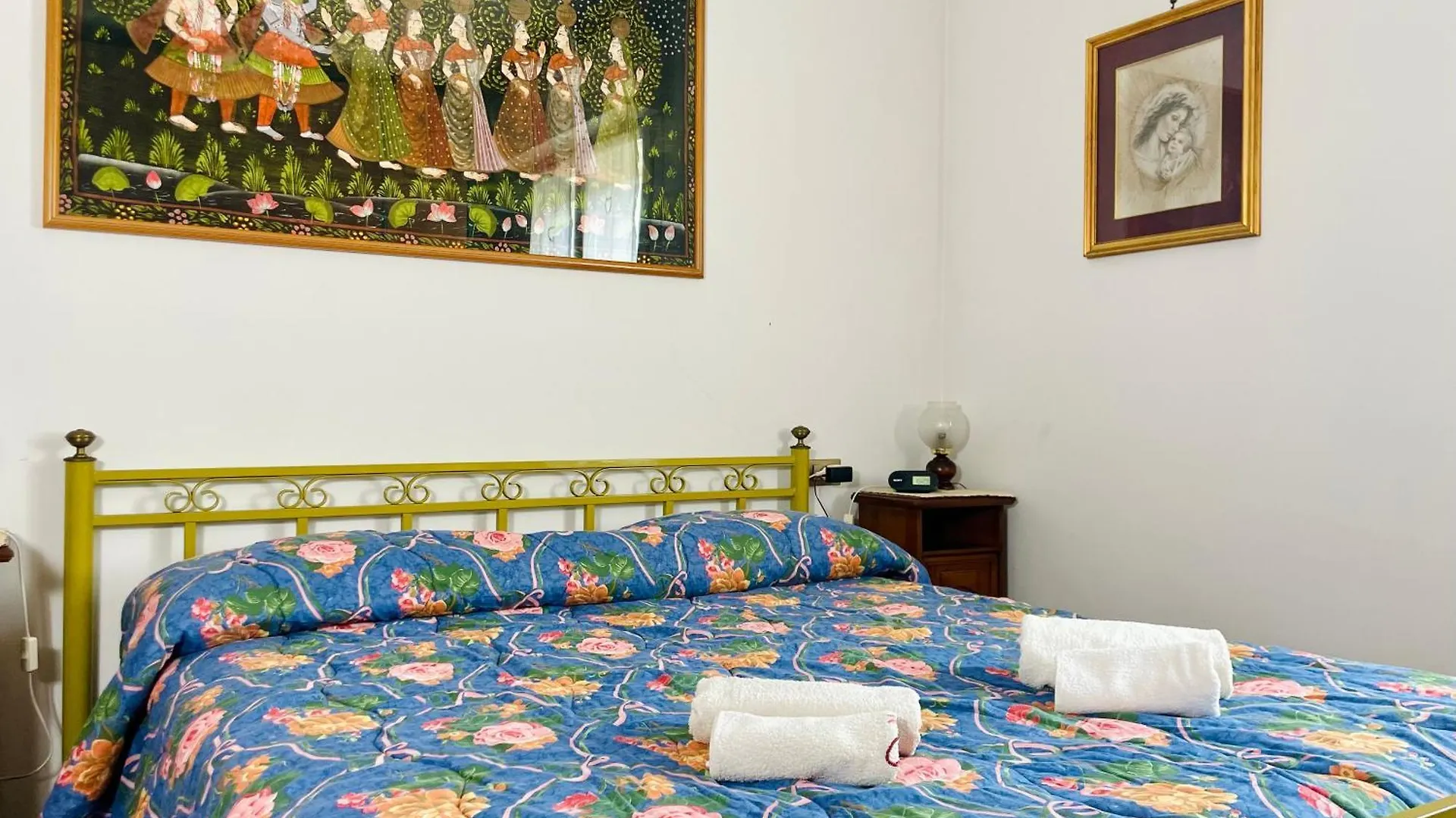 Peaceful Apartment Near Sirmione Center With Pool 意大利